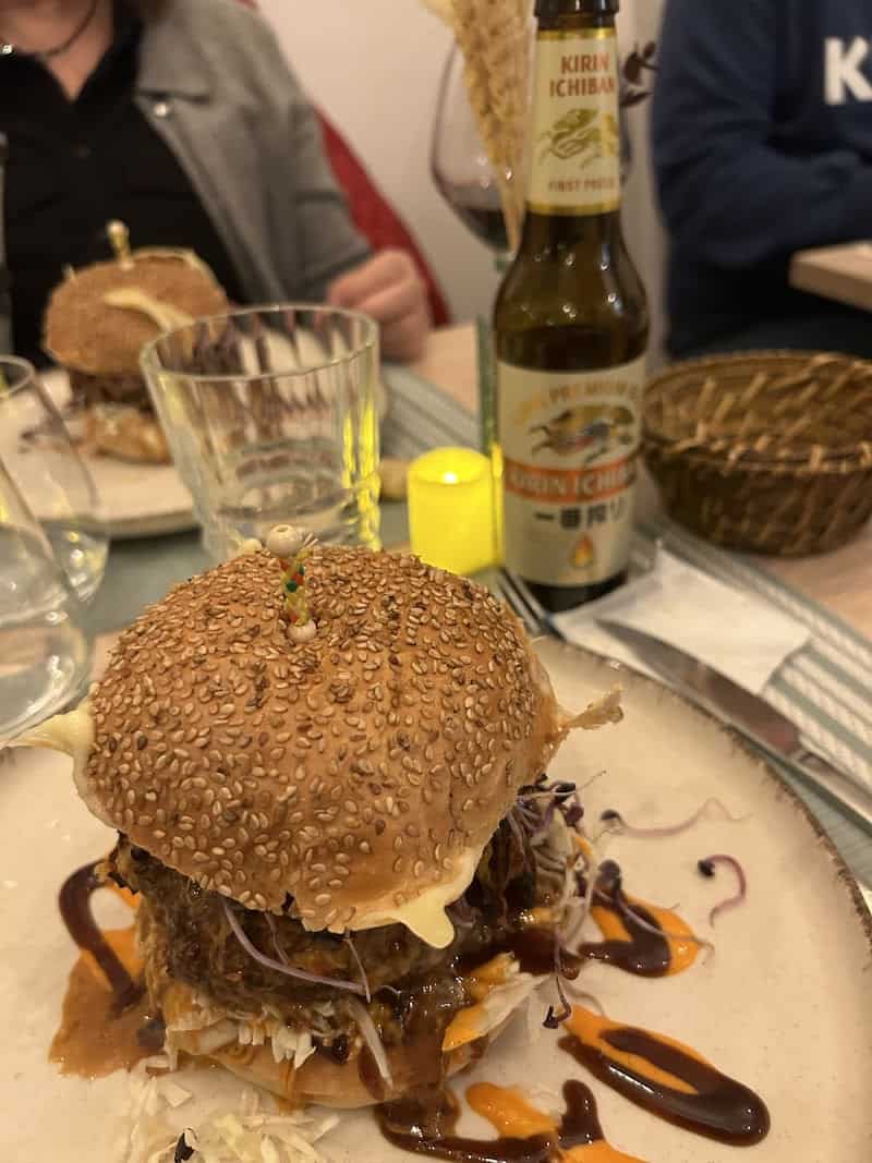 Restaurant Cellar à Paris, France