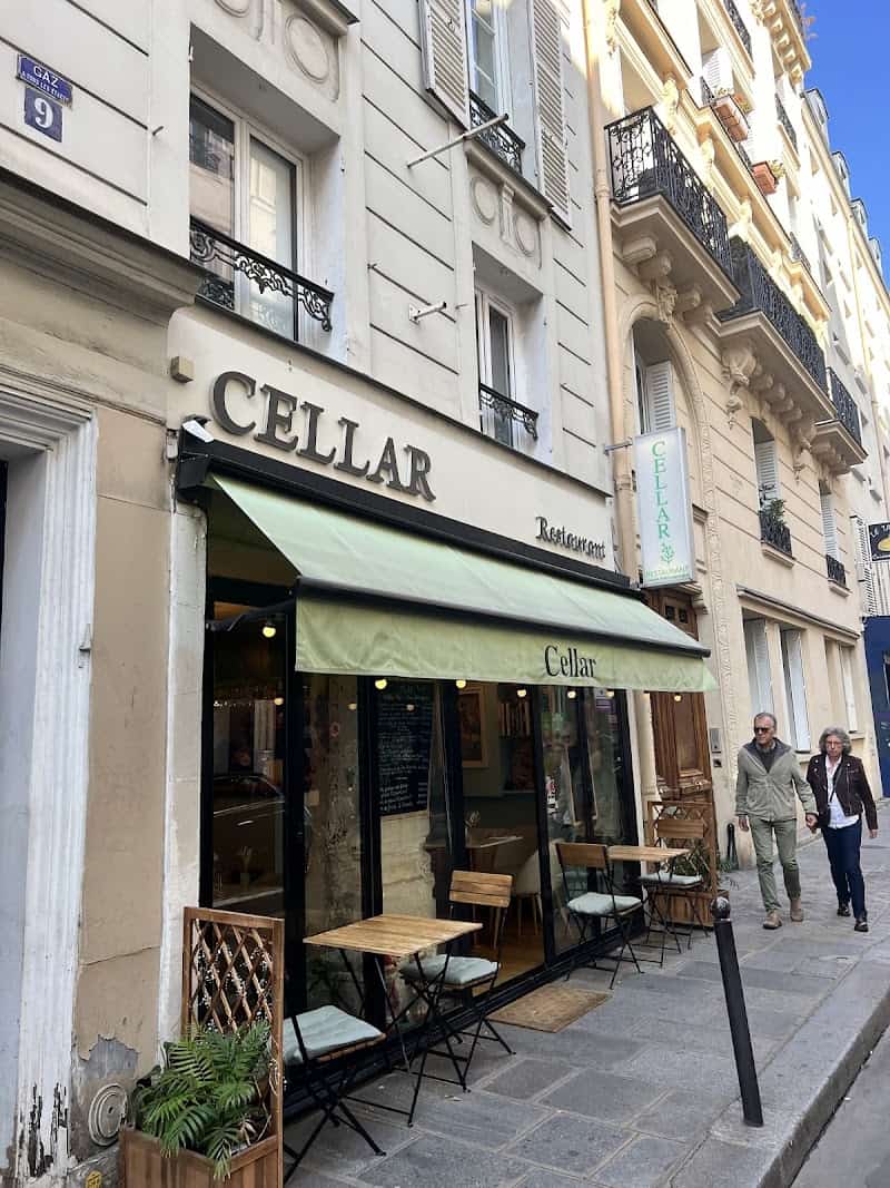 Restaurant Cellar à Paris, France