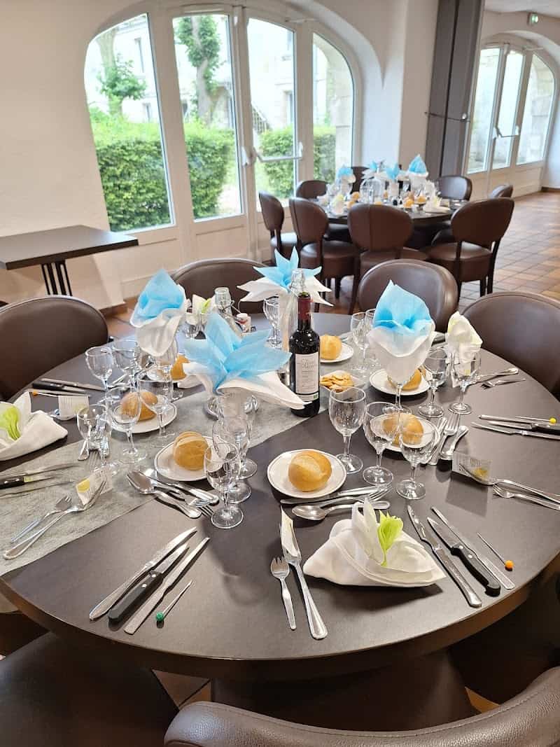 Restaurant Cercle Mixte De Rochefort à Rochefort, France