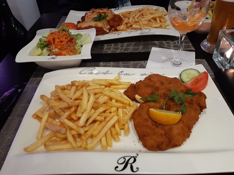 Restaurant Cést la vie à Saarlouis (Sarrelouis), Allemagne