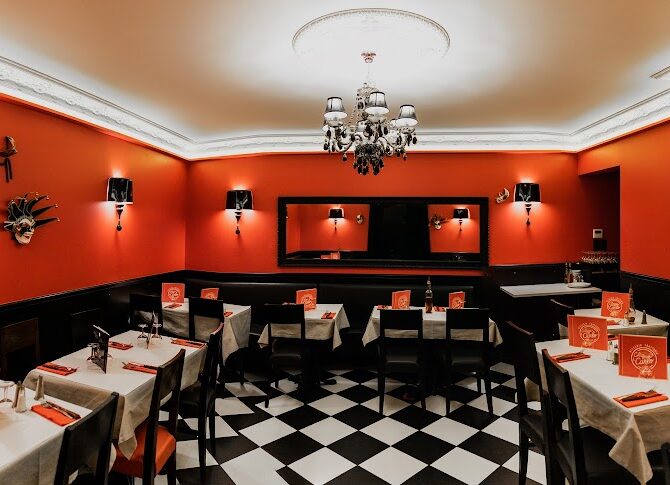 Chez Carlo Cordeliers – Restaurant Italien & Pizzeria Lyon à Lyon, France
