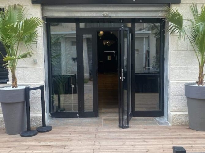 Restaurant Chez Charlot à Marseille, France