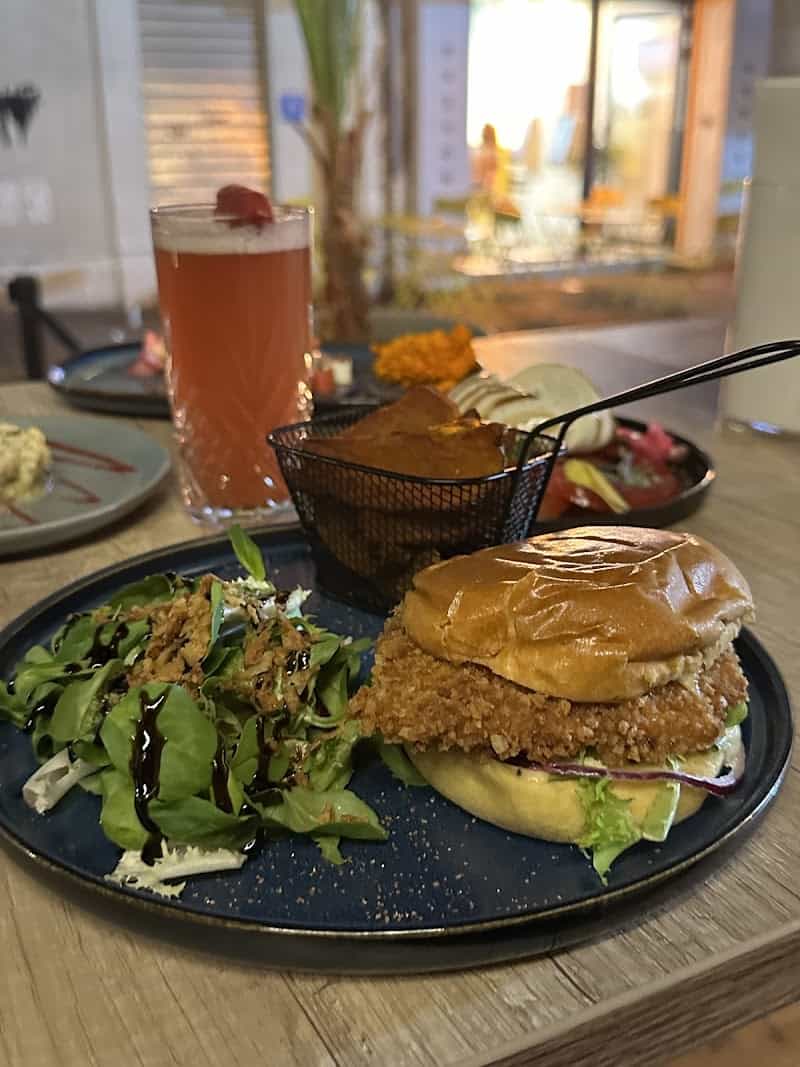 Restaurant Chez Charlot à Marseille, France