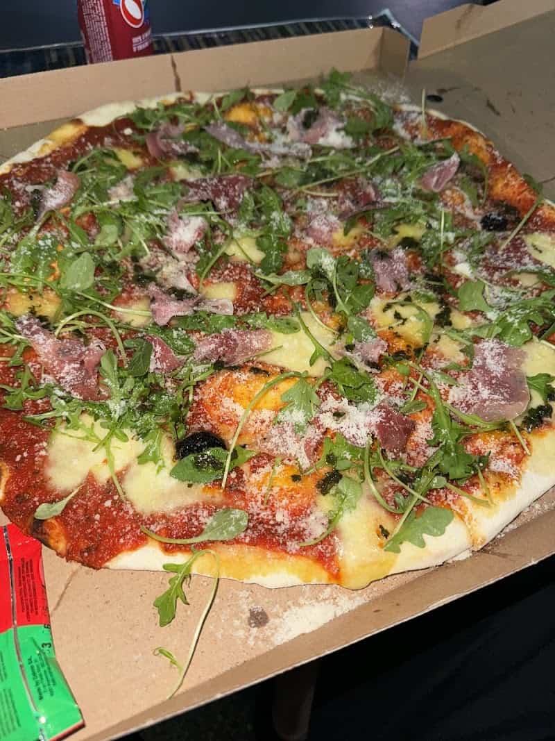 Restaurant Chez Fergo pizza à Gardanne, France