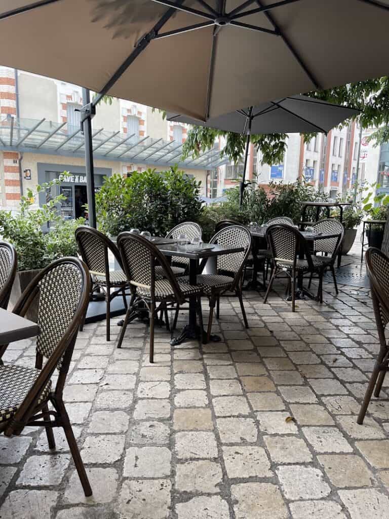 Restaurant Chez Jean Léon à Orléans, France — photo 1