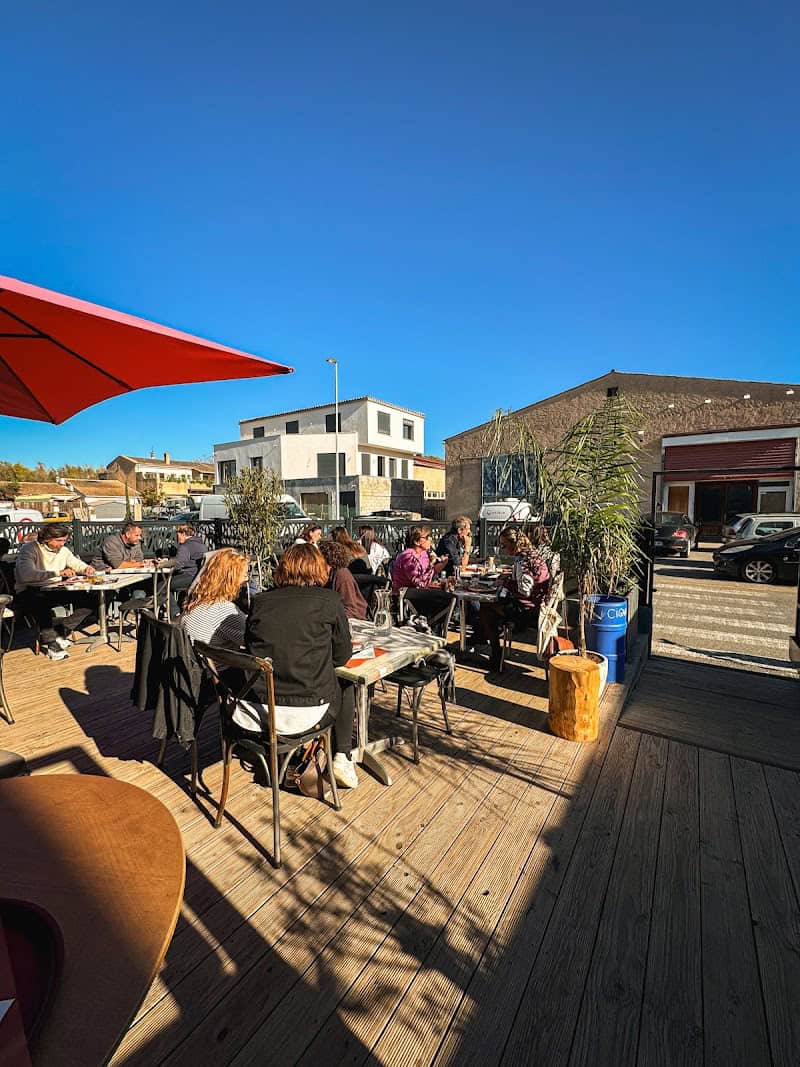 Restaurant Chez John à Cogolin, France