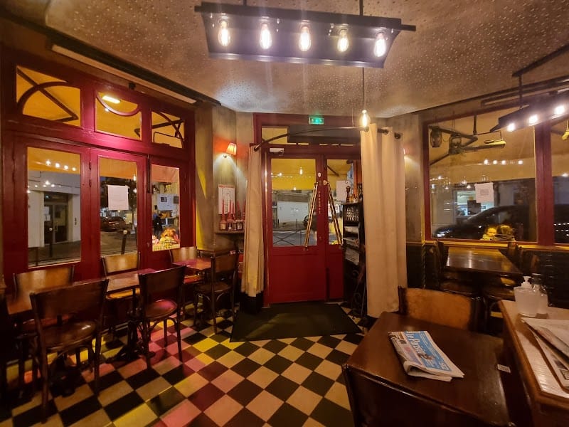 Restaurant Chez Louise à Levallois-Perret, France