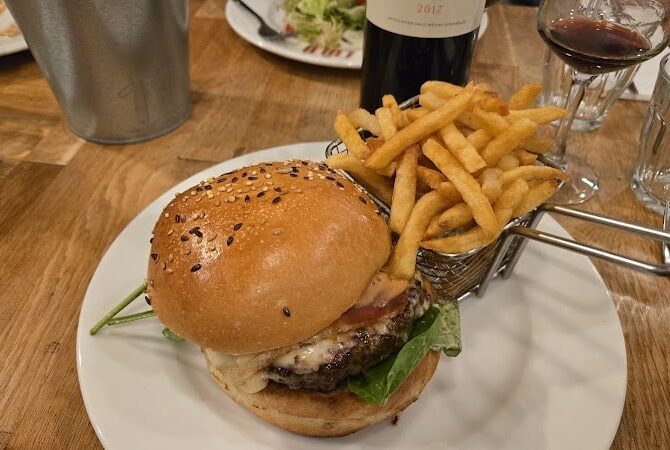 Restaurant Chez Lulu à Saint-Germain-en-Laye, France