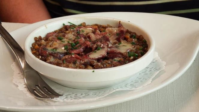 Restaurant Chez Max à Magenta, France