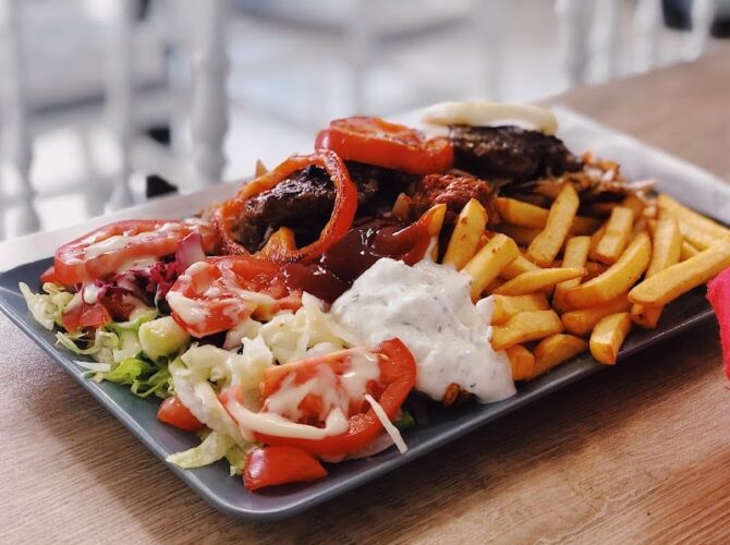 Restaurant CHEZ MEMO PONTOISE à Pontoise, France