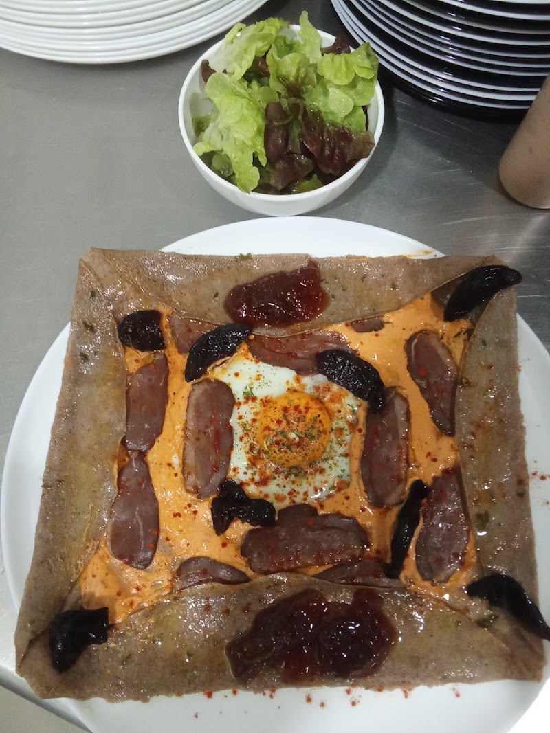 Restaurant Chez Nath crêperie à Villeneuve-sur-lot, France