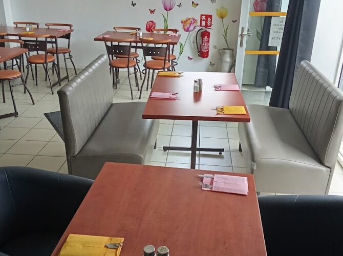 Restaurant Chez Nath crêperie à Villeneuve-sur-lot, France