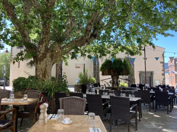 Restaurant Chez Nous à Cogolin, France