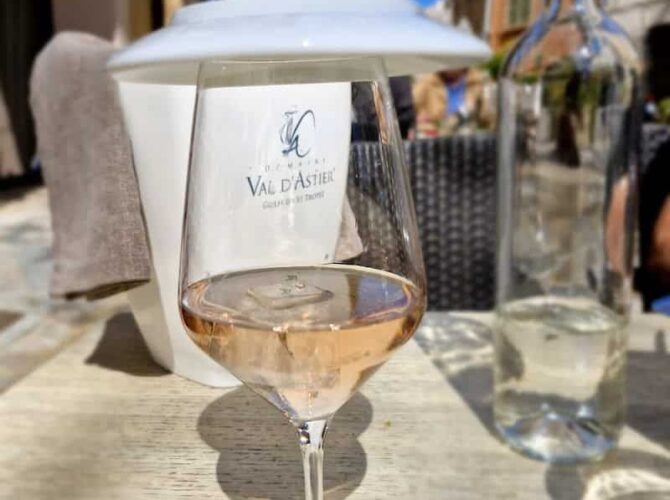 Restaurant Chez Nous à Cogolin, France