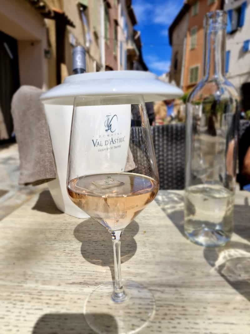 Restaurant Chez Nous à Cogolin, France