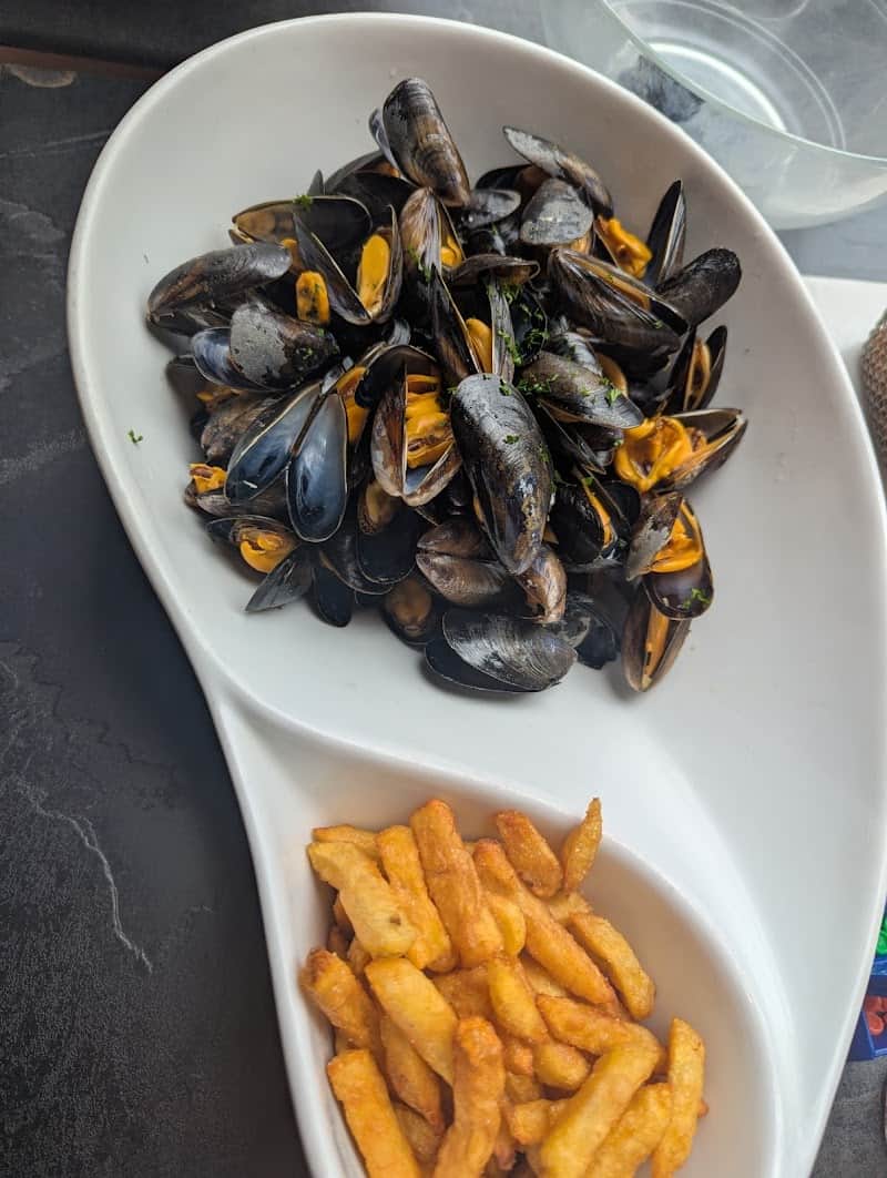 Restaurant Chez Odette bongrain – Cuisine Traditionnelle à Dinan, France