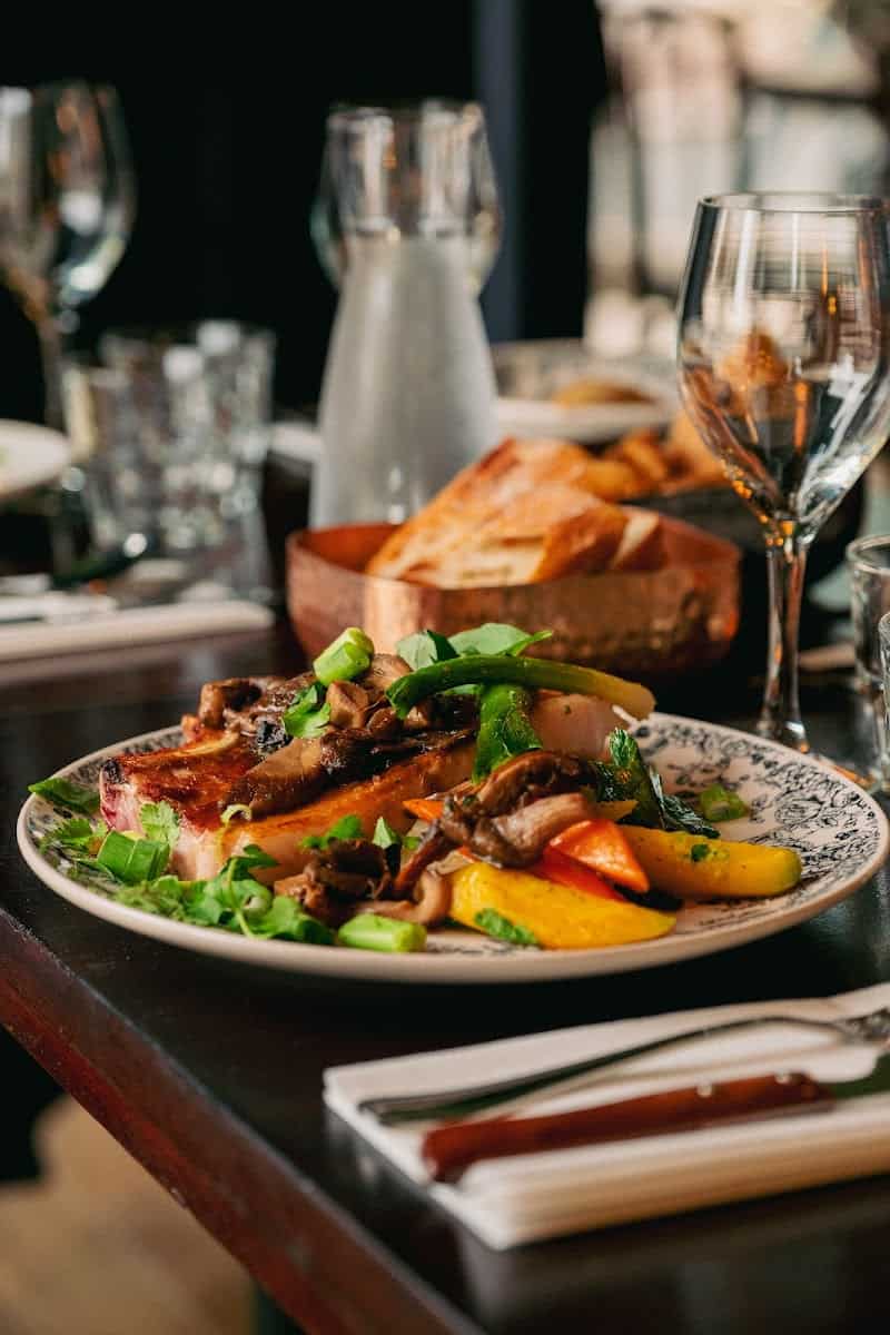 Restaurant Chez Poupette Levallois à Levallois-Perret, France