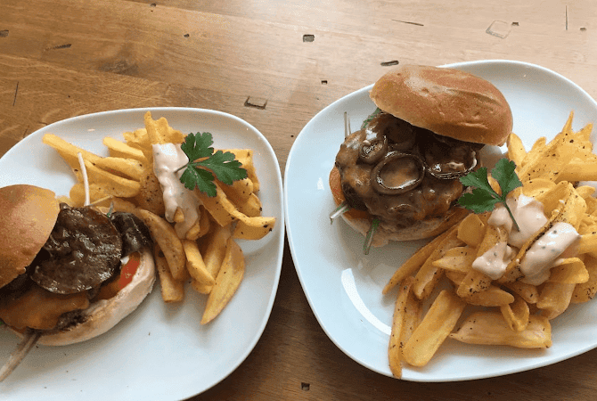 CHICKEN 4 SEASONS – Restaurant Portugais – Colombes à Colombes, France