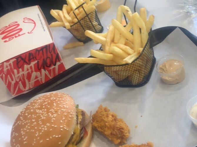 Restaurant Chicken&pizz à Metz, France