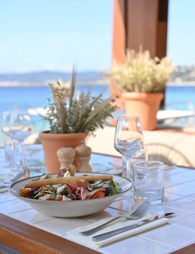 Restaurant Coco Beach – Plage de la Fossette à Le Lavandou, France