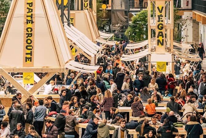 Restaurant Communale Saint-Ouen à Saint-Ouen-sur-Seine, France