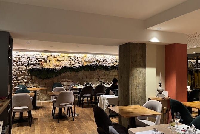 Restaurant Comte Roger Carcassonne à Carcassonne, France