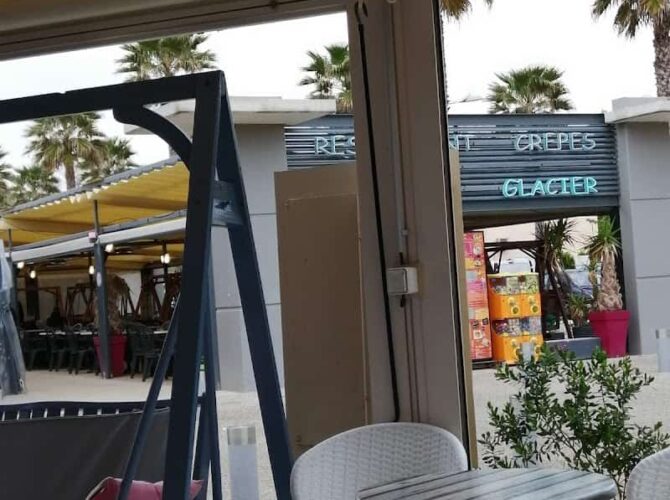 Restaurant Cote Plage à Marseillan, France