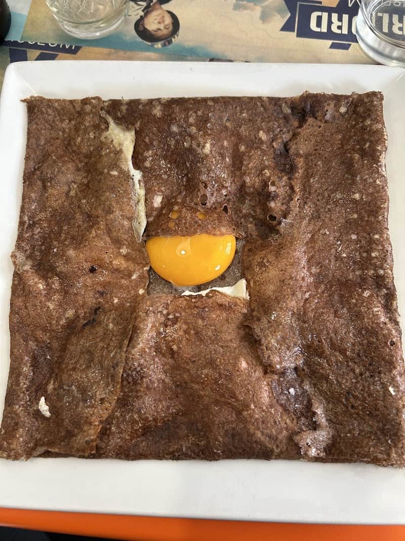 Restaurant Créperie La Gavotte à Isigny-sur-Mer, France