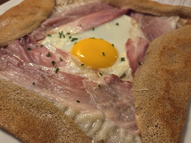 Restaurant Crêperie La Suzette à Obernai, France