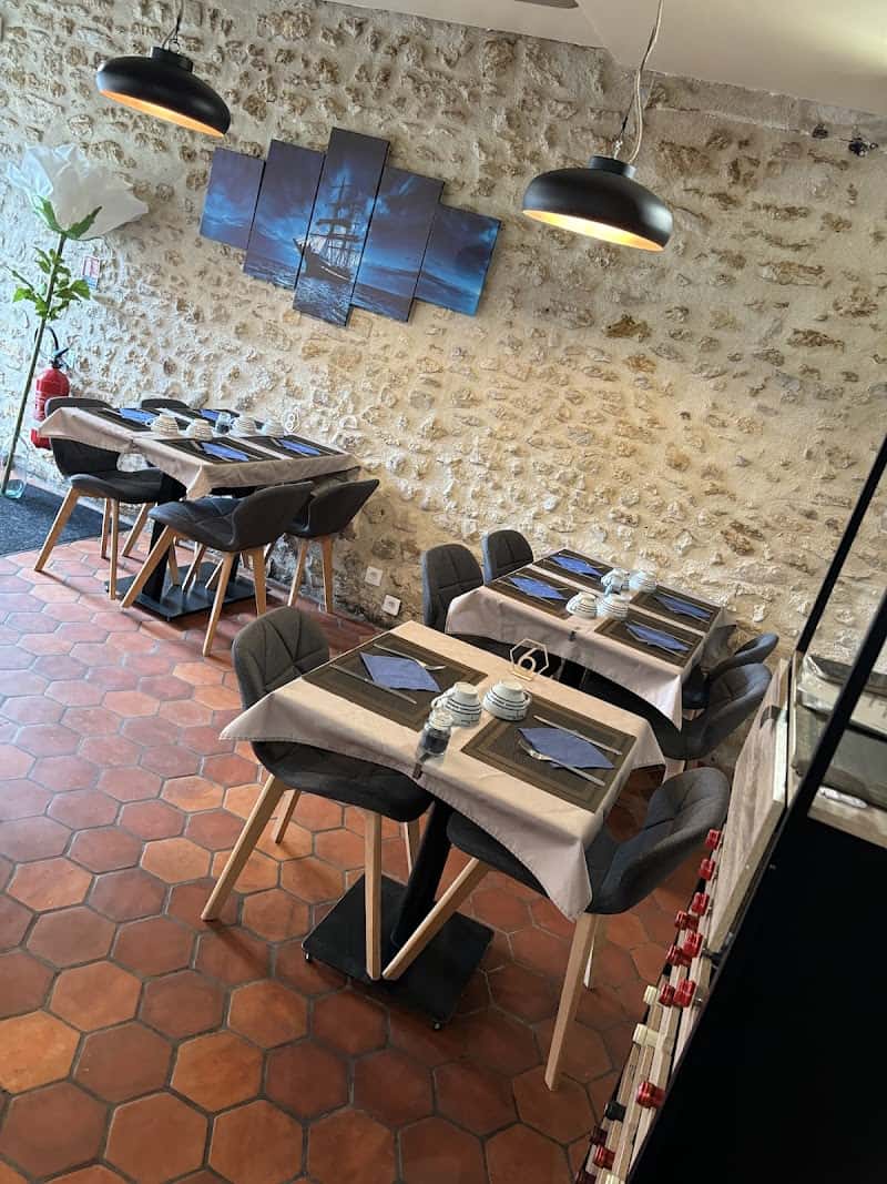 Restaurant Creperie Le Phare Breton à Ballancourt-sur-Essonne, France