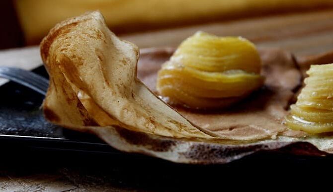 Restaurant Creperie Les Vagues Blanches à Plomeur, France