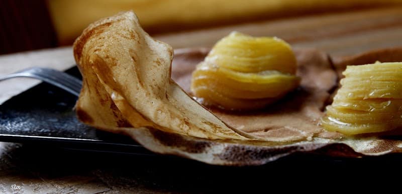 Restaurant Creperie Les Vagues Blanches à Plomeur, France