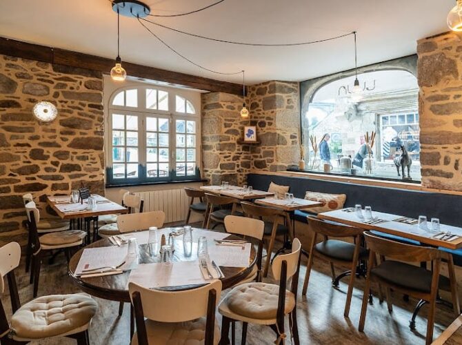Restaurant Crêperie Luun à Dinan, France
