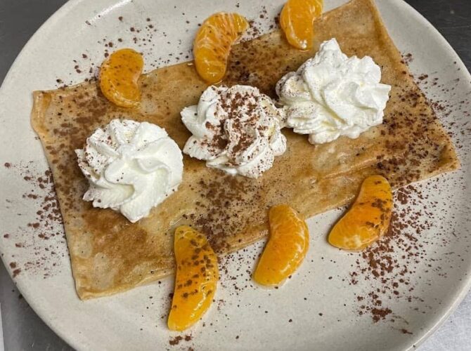 Restaurant Crêperie ¡ Oh Pourquoi Pas ! à Plomeur, France