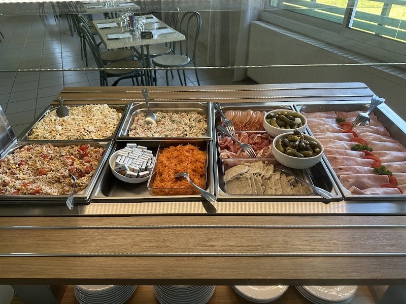 Crêperie – Restaurant du Fer à Cheval à Giel-Courteilles, France