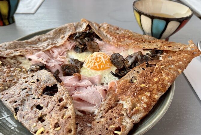 Restaurant Crêperie Ty Malou à La Trinité-sur-Mer, France