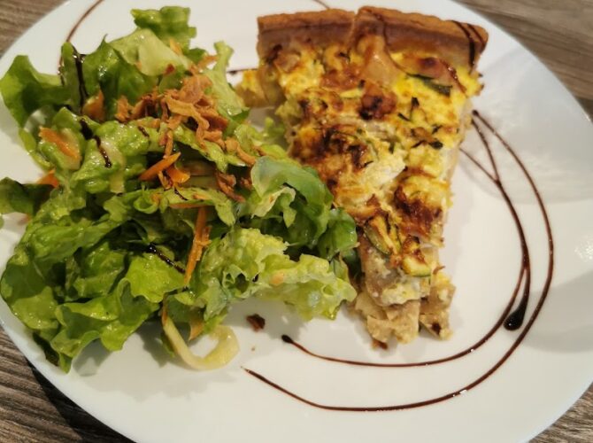 Restaurant CUIT CUIT à Villeneuve-sur-lot, France