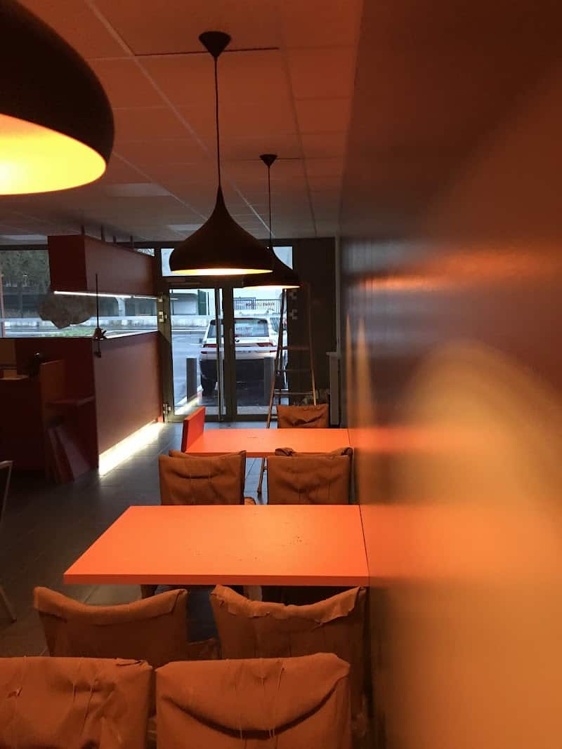 Restaurant D’ pizza à Saint-Max, France