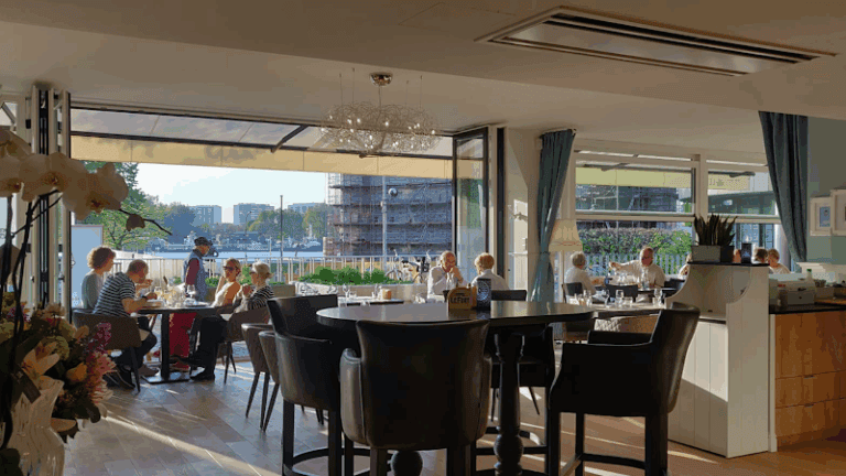 Restaurant De Bomma à Anvers, Belgique — photo 1