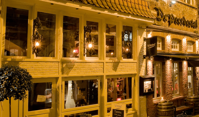 De Peerdestal | Restaurant Antwerpen à Anvers, Belgique