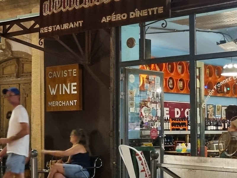 Restaurant Delicatessen à Marseillan, France