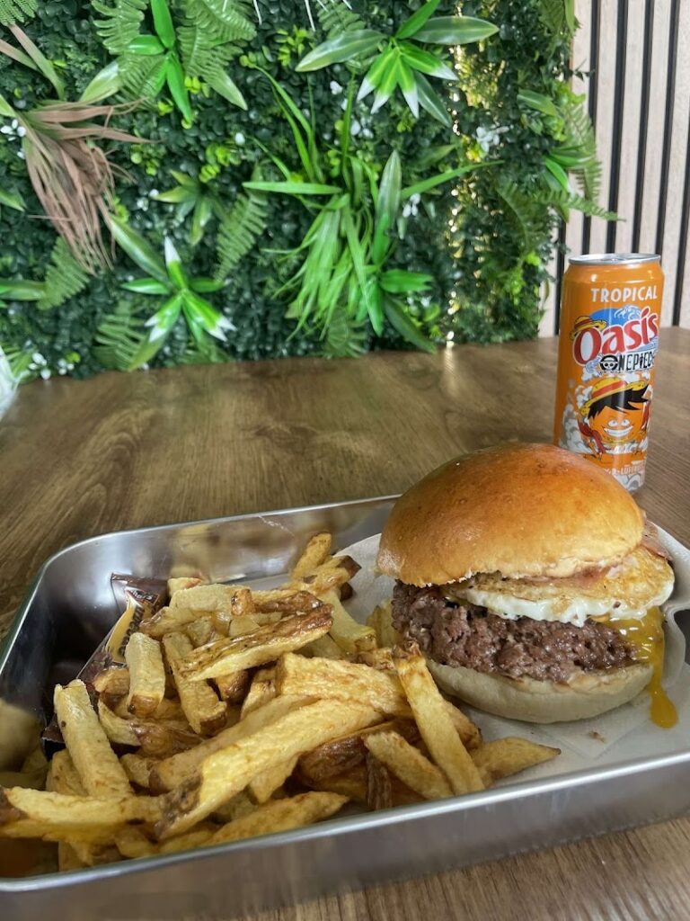 Restaurant DINI SMASH BURGERS OBERNAI à Obernai, France