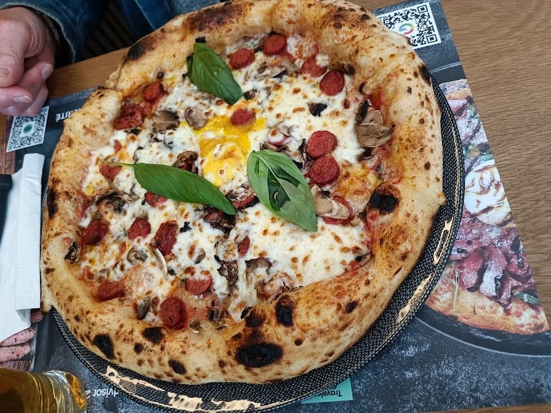 Restaurant Duo Braisé Sézanne à Sézanne, France