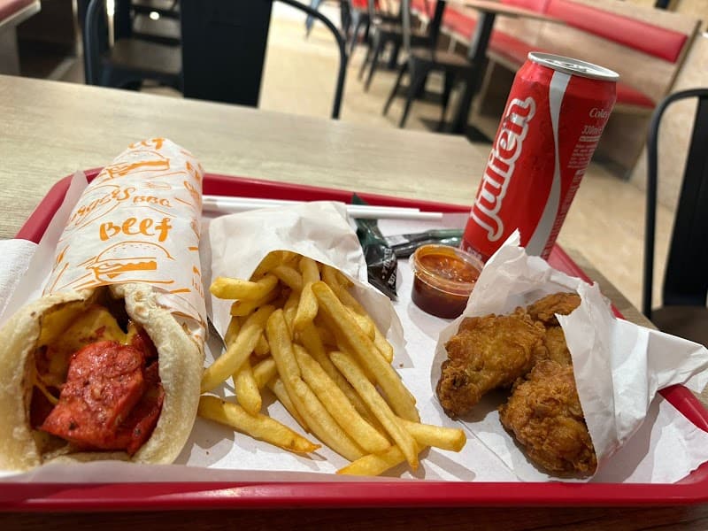 Restaurant Eat chicken Ivry-Sur-Seine à Ivry-sur-Seine, France