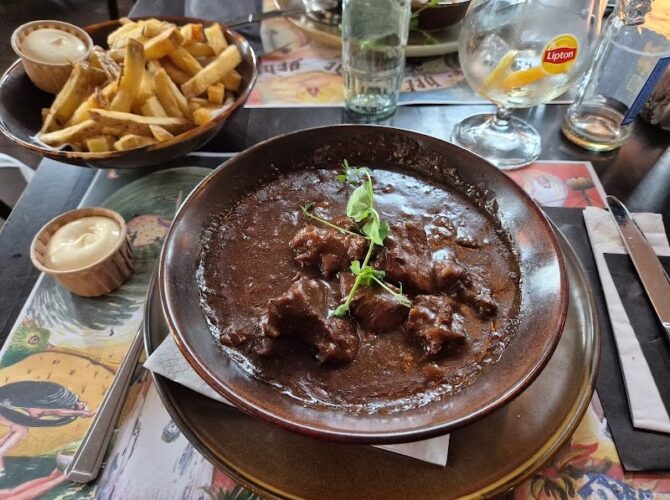 Restaurant Elfde Gebod Riverside à Anvers, Belgique