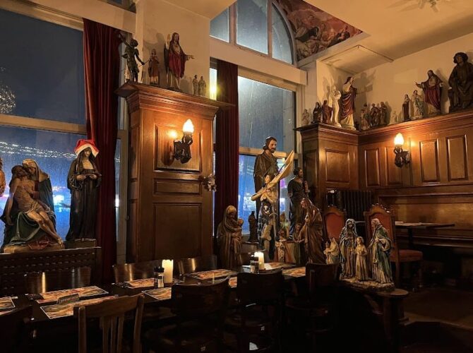 Restaurant Elfde Gebod Riverside à Anvers, Belgique