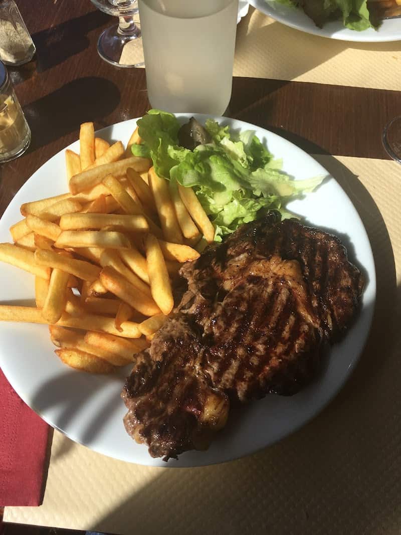 Restaurant ernest’inn à Saint-Brieuc, France