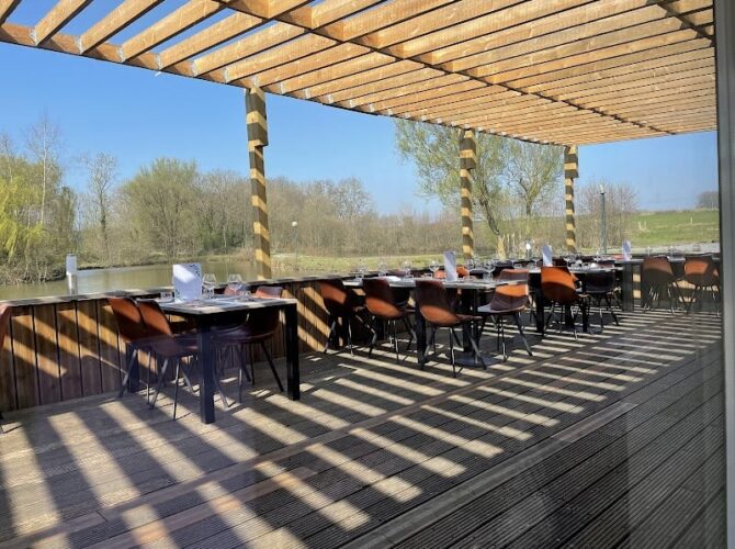 Restaurant Etangs Saint Feuillien à Le Rœulx, Belgique