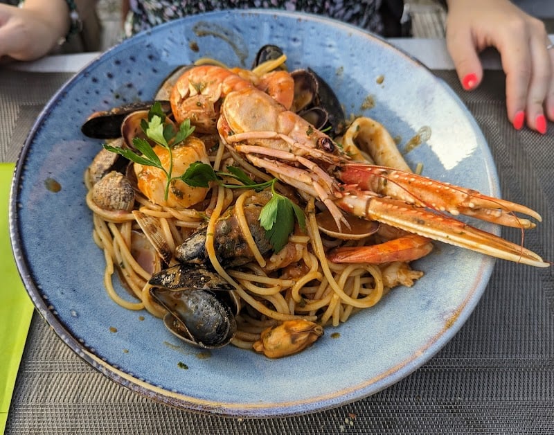 Restaurant Etangs Saint Feuillien à Le Rœulx, Belgique