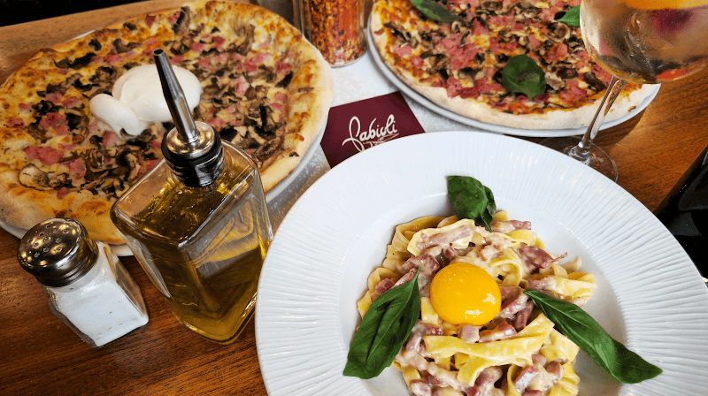 Restaurant Fabioli à Fontaines-sur-Saône, France